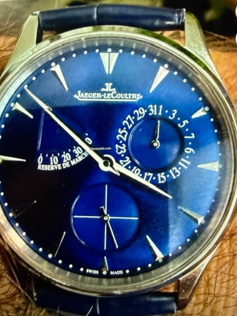 Jaeger LeCoultre Master Ultra Thin Réserve Marche Q1378480 Box, Papers, Warranty